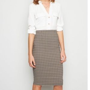 NWOT Checkered Stretch Pencil Skirt